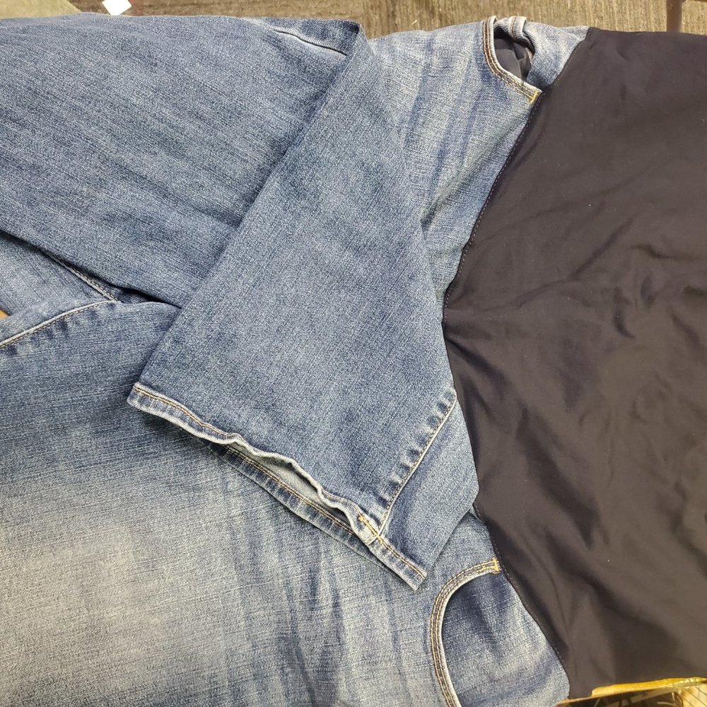 Tala Maternity Jeans Boot Cut - Picture 3 of 5